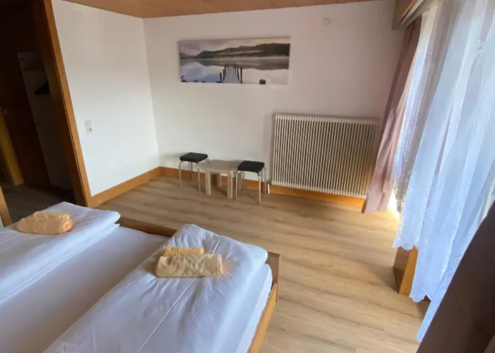 Marina Alpen Haus Affittacamere 3*